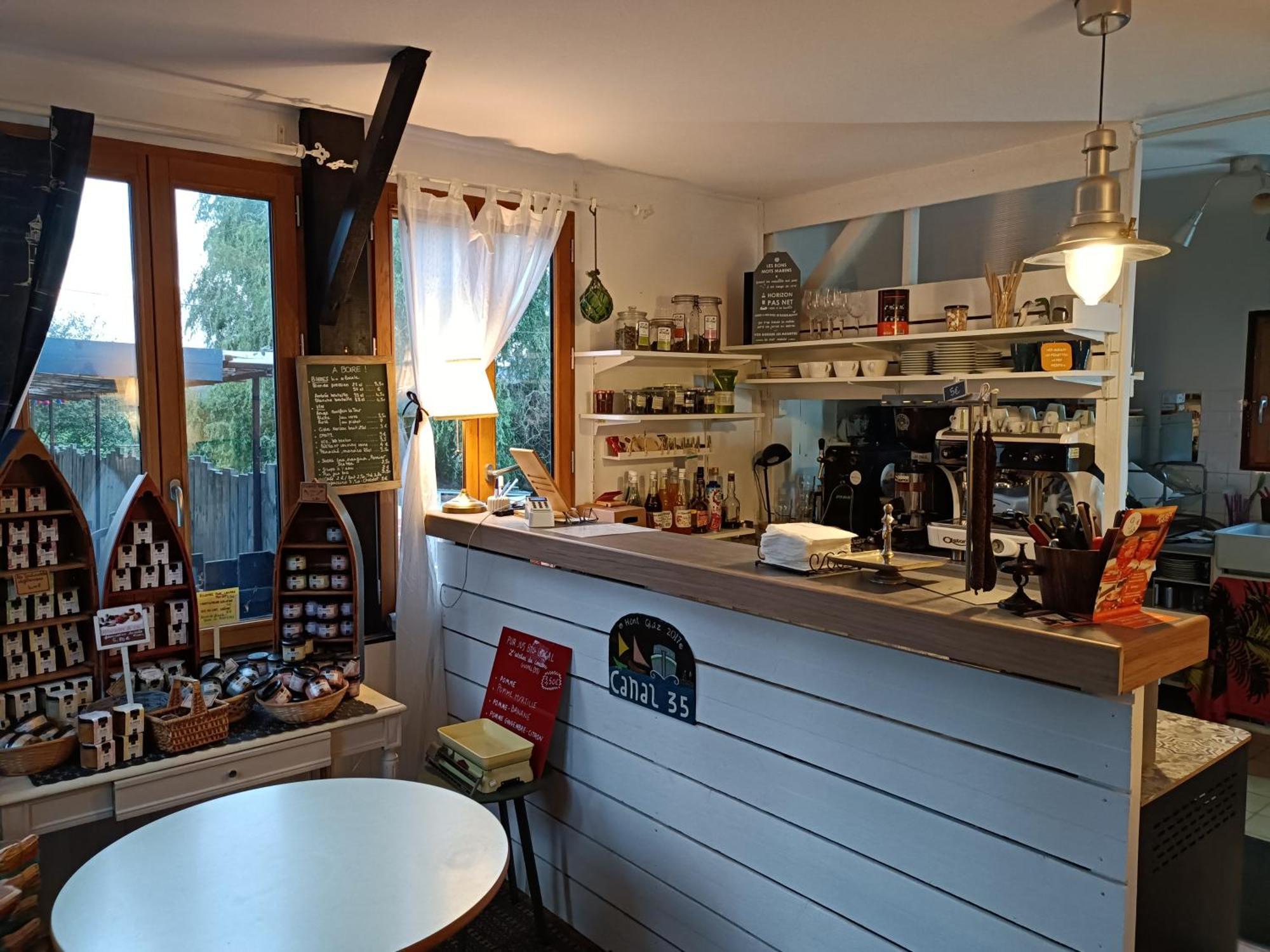 Ille Flottante, Maison Eclusiere Et Hebergements Insolites Sur Le Canal Hédé Buitenkant foto