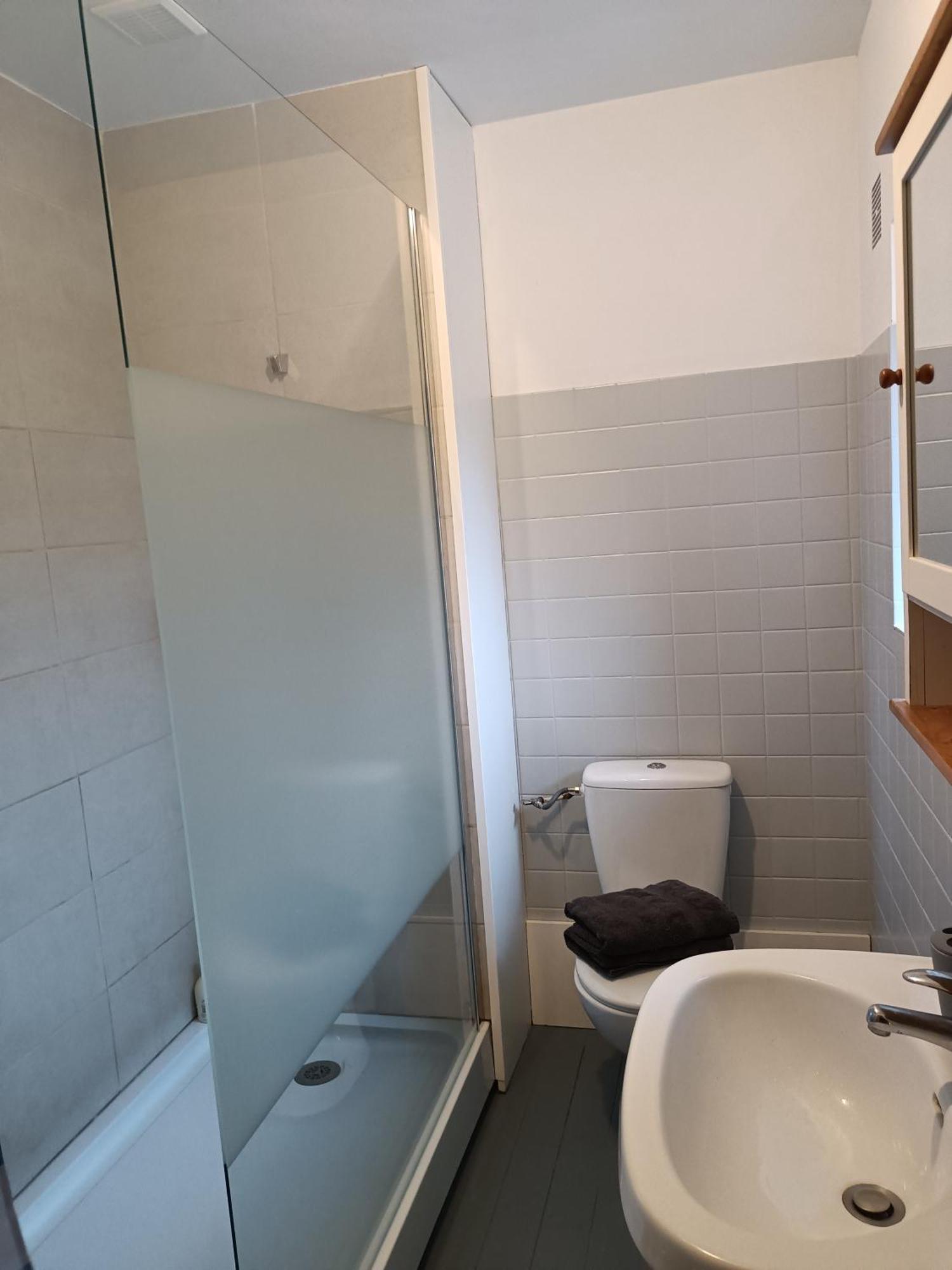 Ille Flottante, Maison Eclusiere Et Hebergements Insolites Sur Le Canal Hédé Buitenkant foto